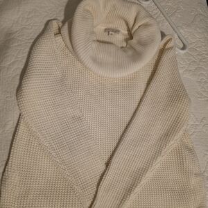 Croft & Barrow Cream Cowl Neck Sweater